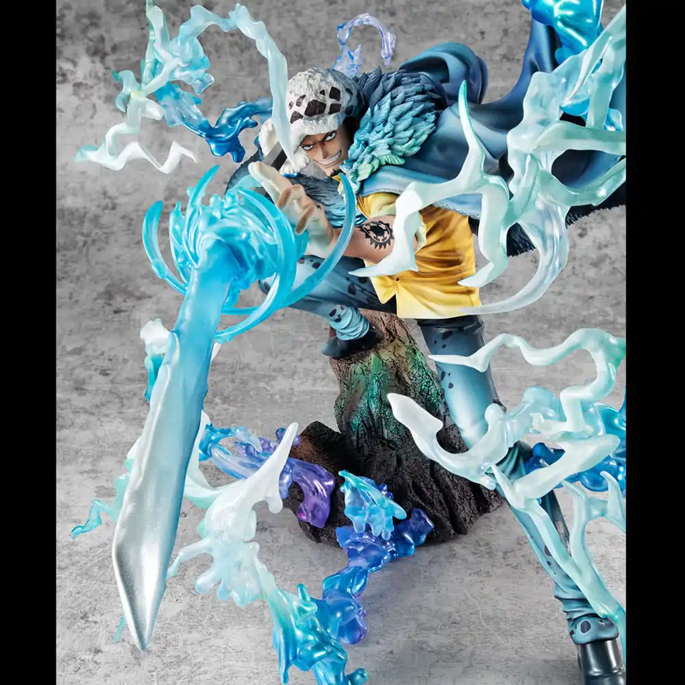 One Piece Portrait Of Pirates WA-MAXIMUM PVC Statue Trafalgar Law The Surgeon of Death Awaken Ver. 27 cm Produktfoto