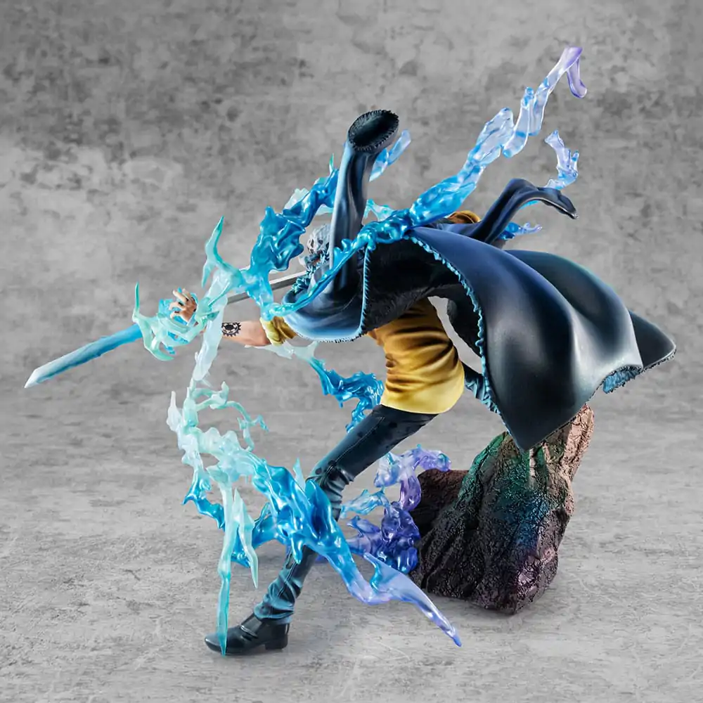 One Piece Portrait Of Pirates WA-MAXIMUM PVC Statue Trafalgar Law The Surgeon of Death Awaken Ver. 27 cm Produktfoto