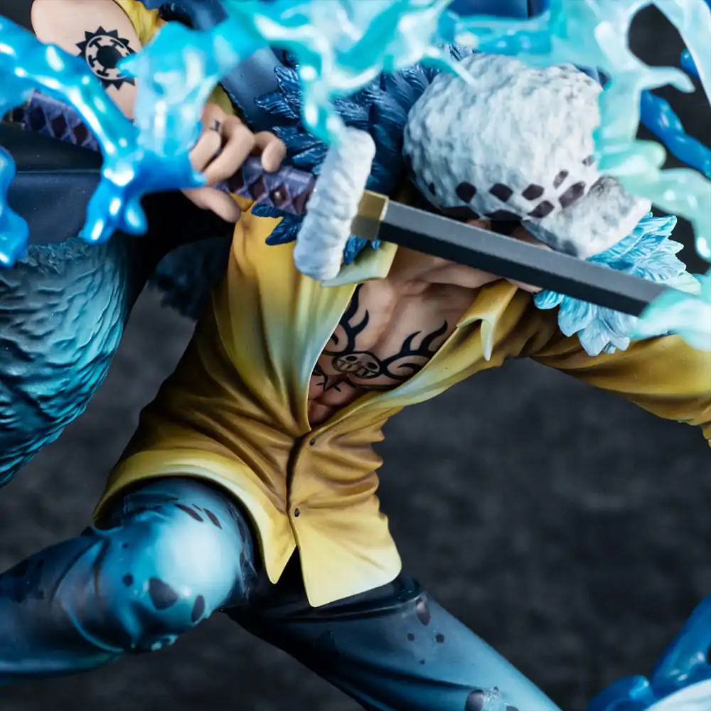 One Piece Portrait Of Pirates WA-MAXIMUM PVC Statue Trafalgar Law The Surgeon of Death Awaken Ver. 27 cm Produktfoto