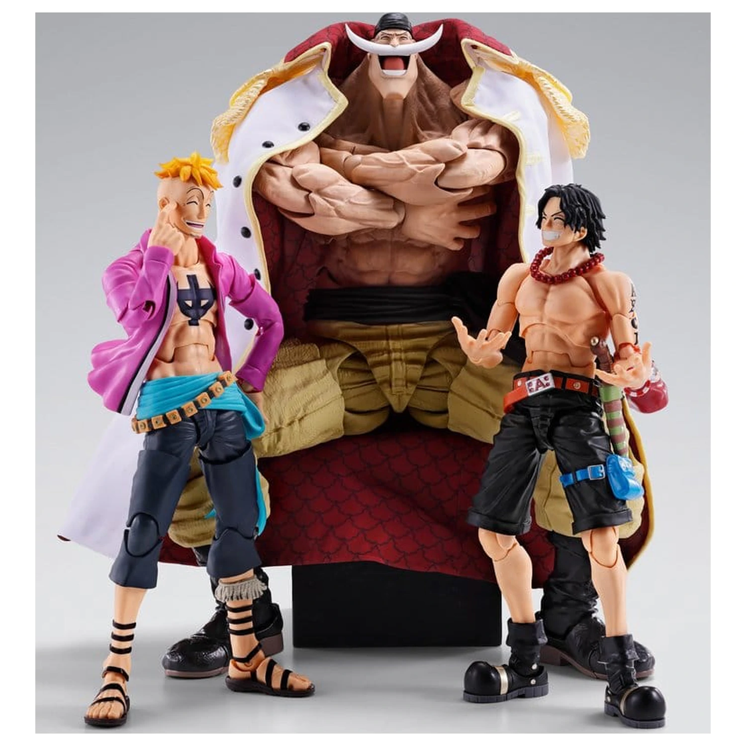One Piece S.H.Figuarts Aktionsfigur Edward Newgate -Marineford- 25 cm Produktfoto