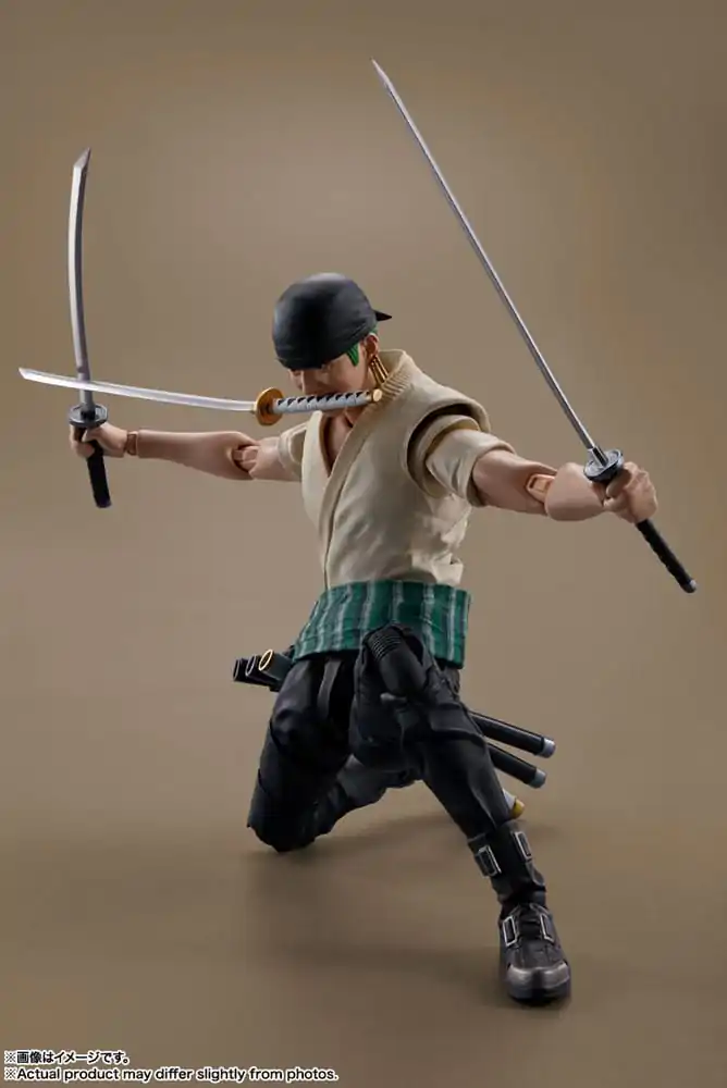 One Piece S.H. Figuarts Actionfigur Roronoa Zoro (Netflix) 14 cm termékfotó