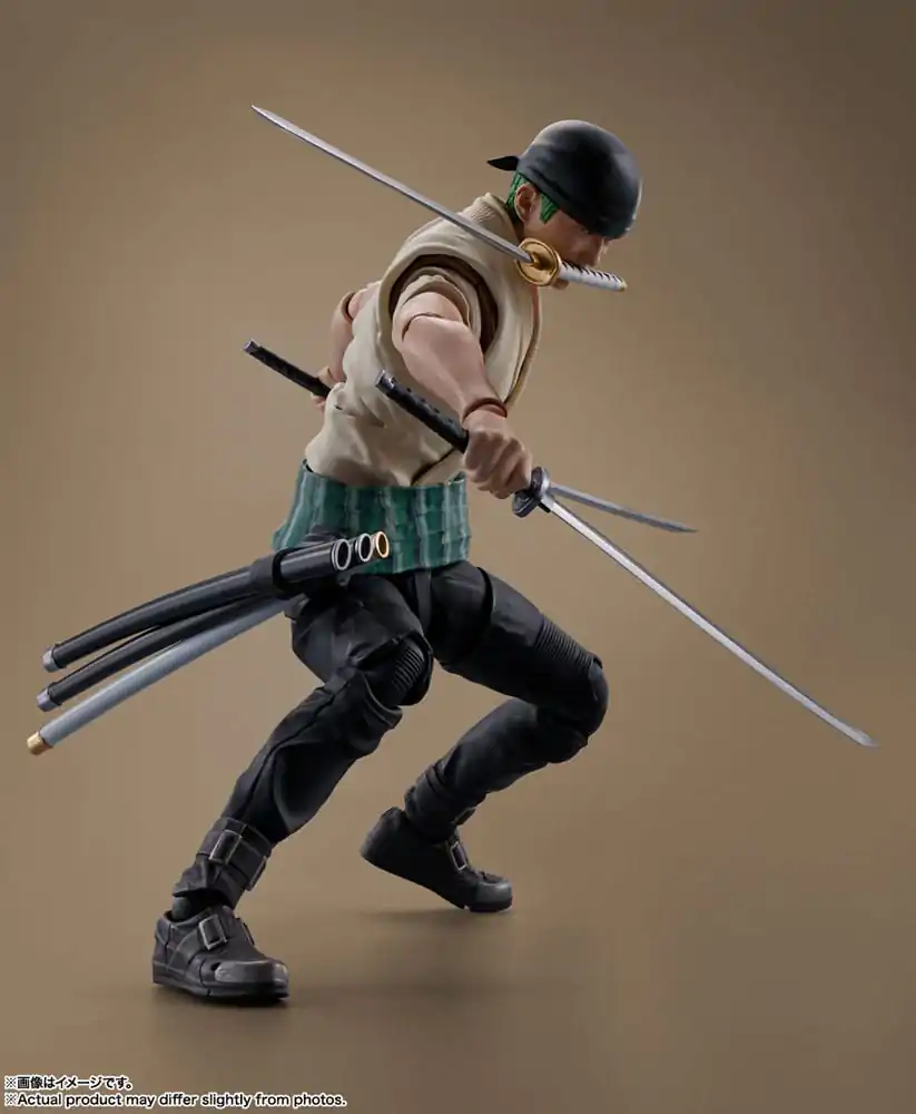 One Piece S.H. Figuarts Actionfigur Roronoa Zoro (Netflix) 14 cm termékfotó