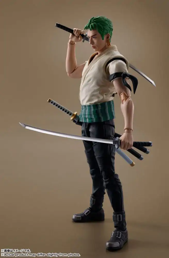 One Piece S.H. Figuarts Actionfigur Roronoa Zoro (Netflix) 14 cm termékfotó