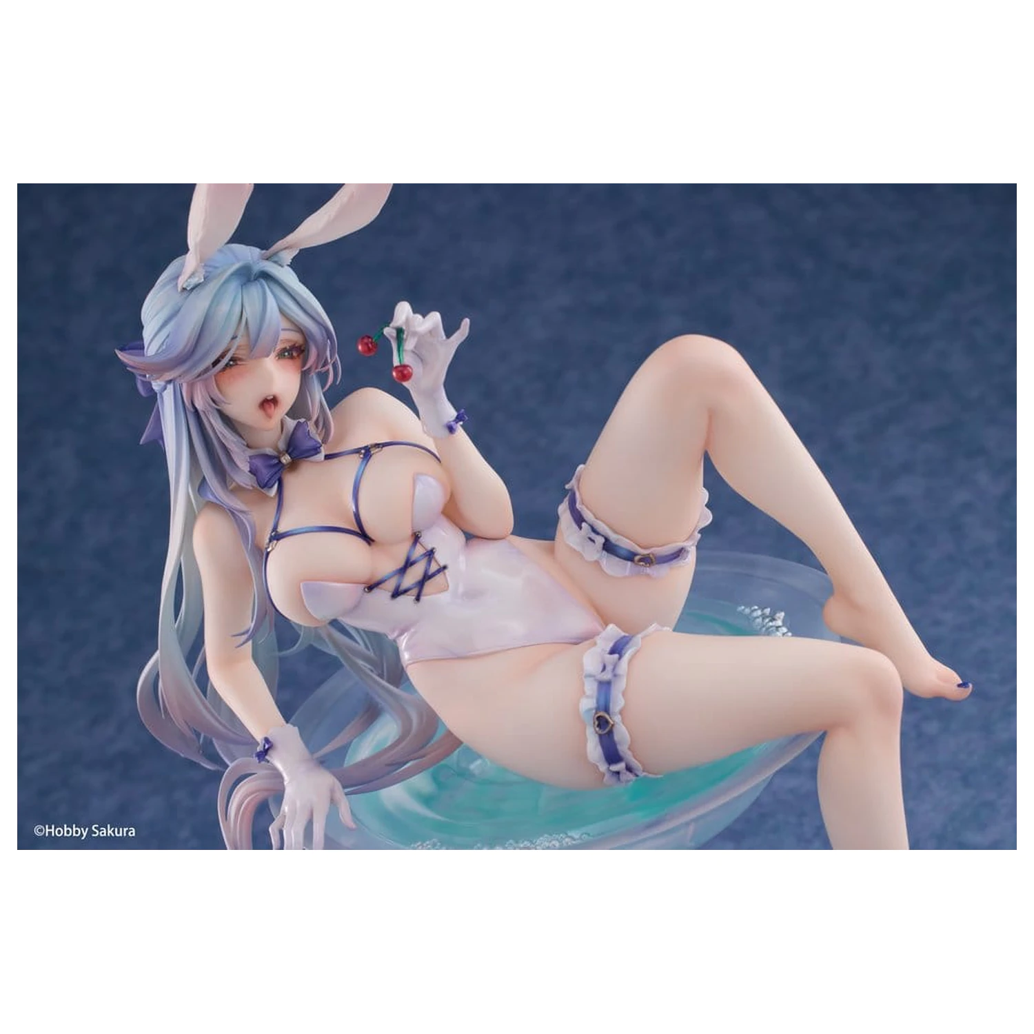 Original Character PVC Figur 1/6 Cocktail glass Bunny Deluxe Edition 28 cm Produktfoto