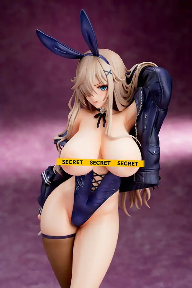 Original Character PVC Statue 1/7 Bad Bunny Illustration by Mataro 27 cm Produktfoto
