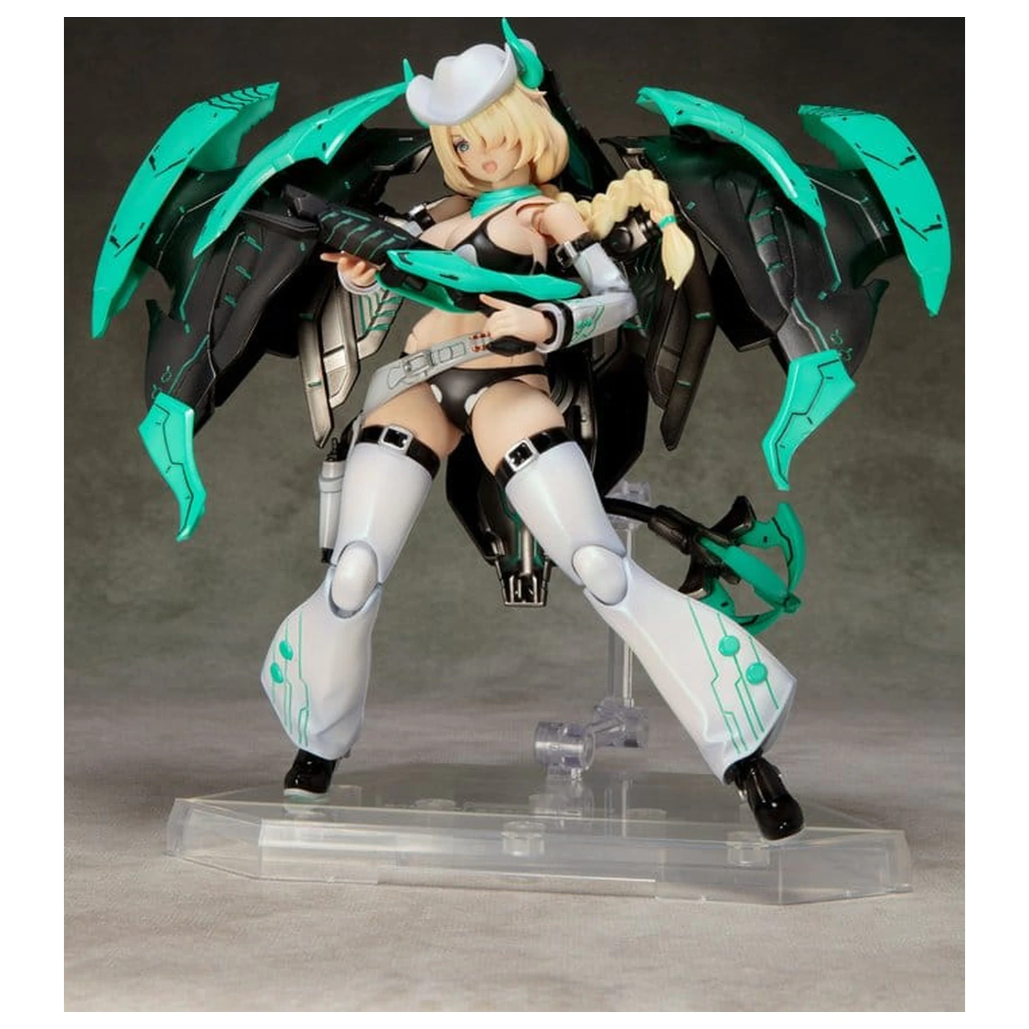 Original Character Plastikmodellbausatz AlienDress Quatre 16 Zentimeter Produktfoto