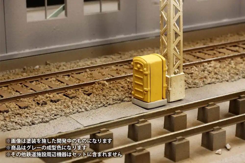 Original Character Plastic Model Kit 1/80 Relay box/Cubicle (re-run) 3 cm Produktfoto