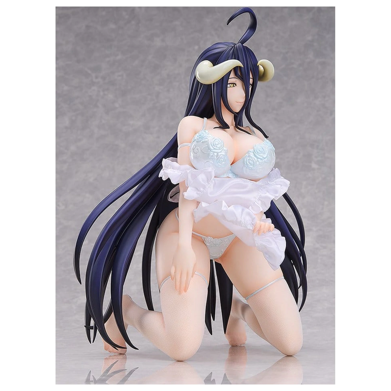 Overlord PVC Figur 1/4 Albedo: Apron Ver. 33 cm Produktfoto