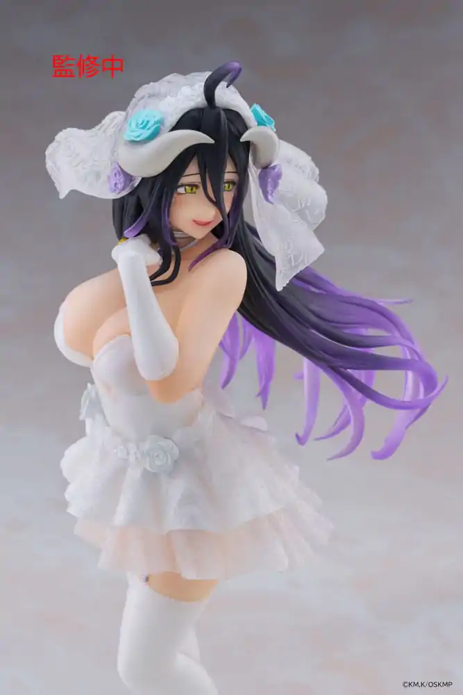 Overlord Coreful PVC Statue Albedo Wedding Ver. 18 cm Produktfoto