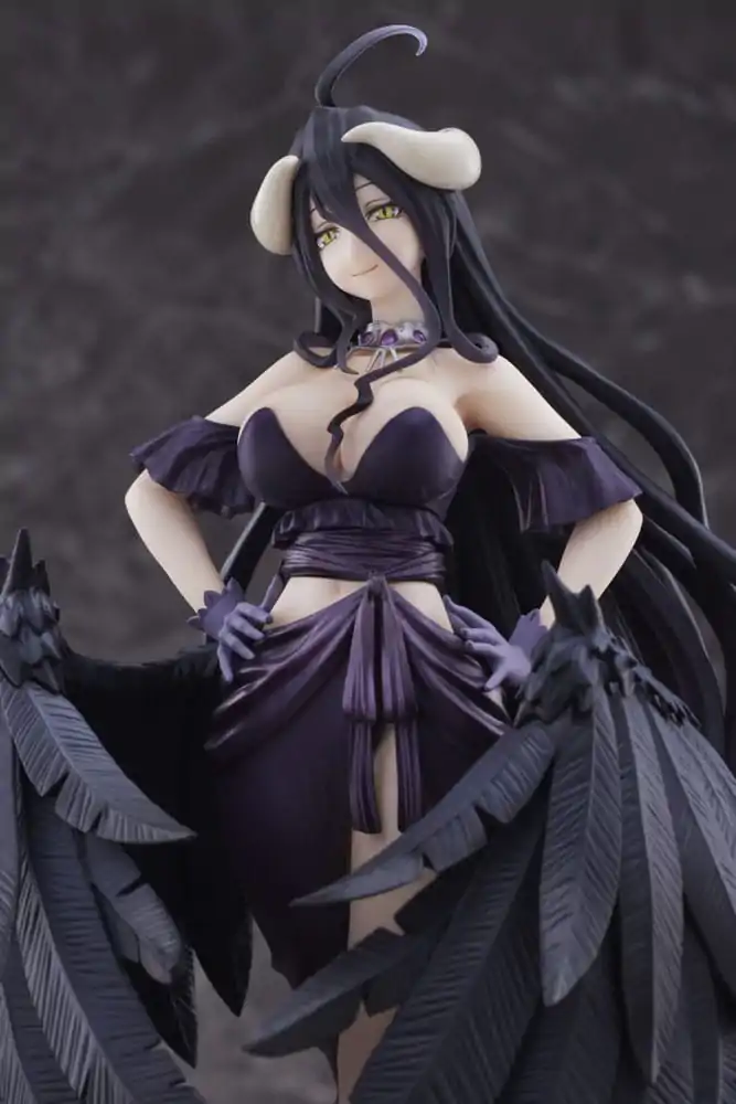 Overlord IV AMP PVC Statue Albedo Black Dress Ver. 20 cm termékfotó