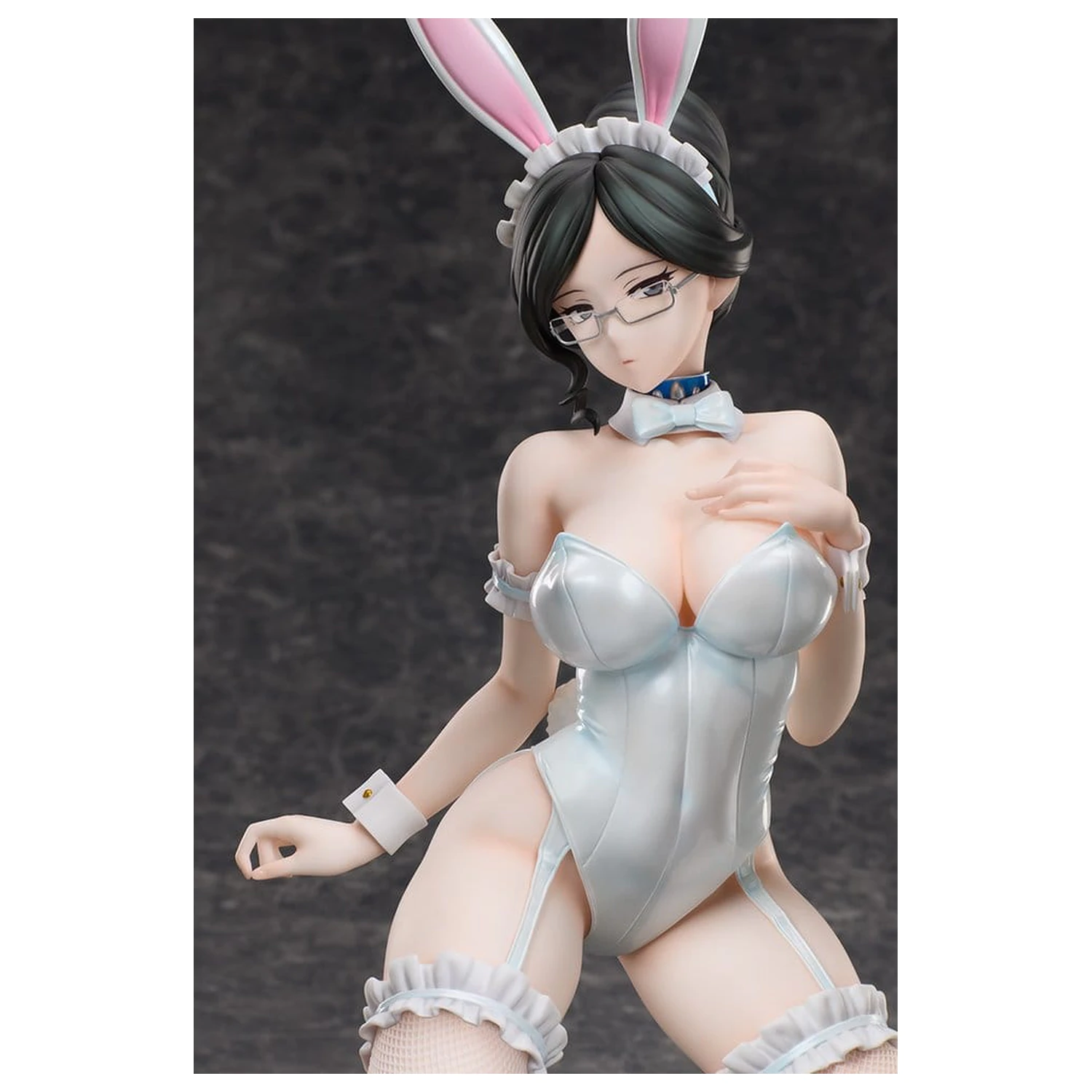 Overlord PVC Figur 1/4 Yuri Alpha: Bunny Ver. 35 cm Produktfoto