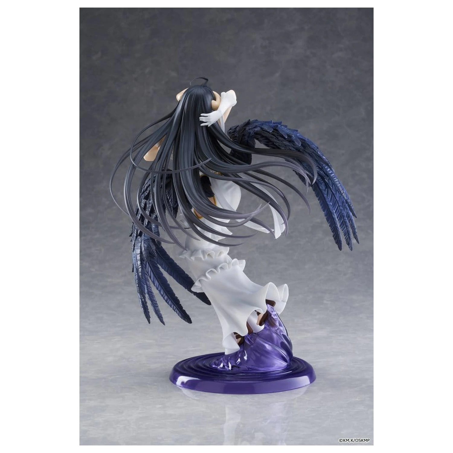 Overlord T-most PVC Statue Albedo Pure White Devil Ver. 29 cm Produktfoto