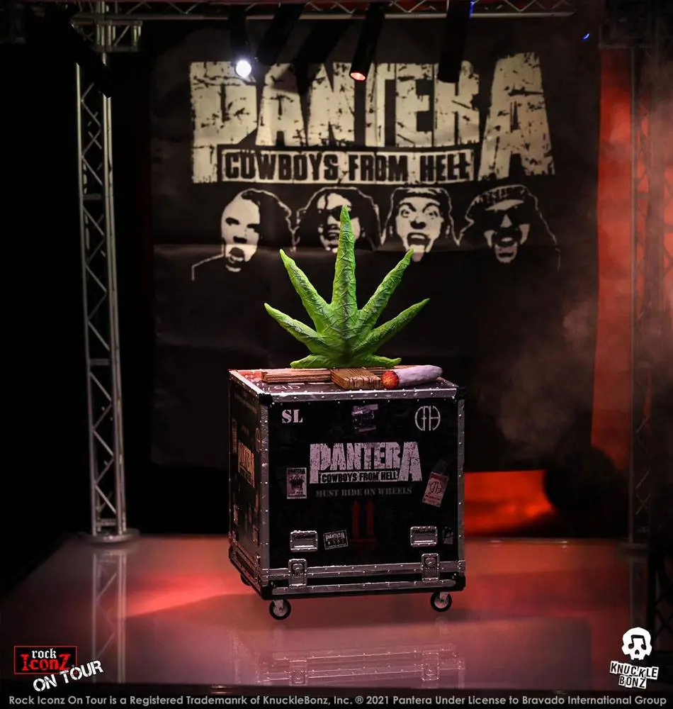 Pantera Rock Ikonz Cowboys From Hell On Tour Road Case Statue & Bühnenhintergrund Set termékfotó