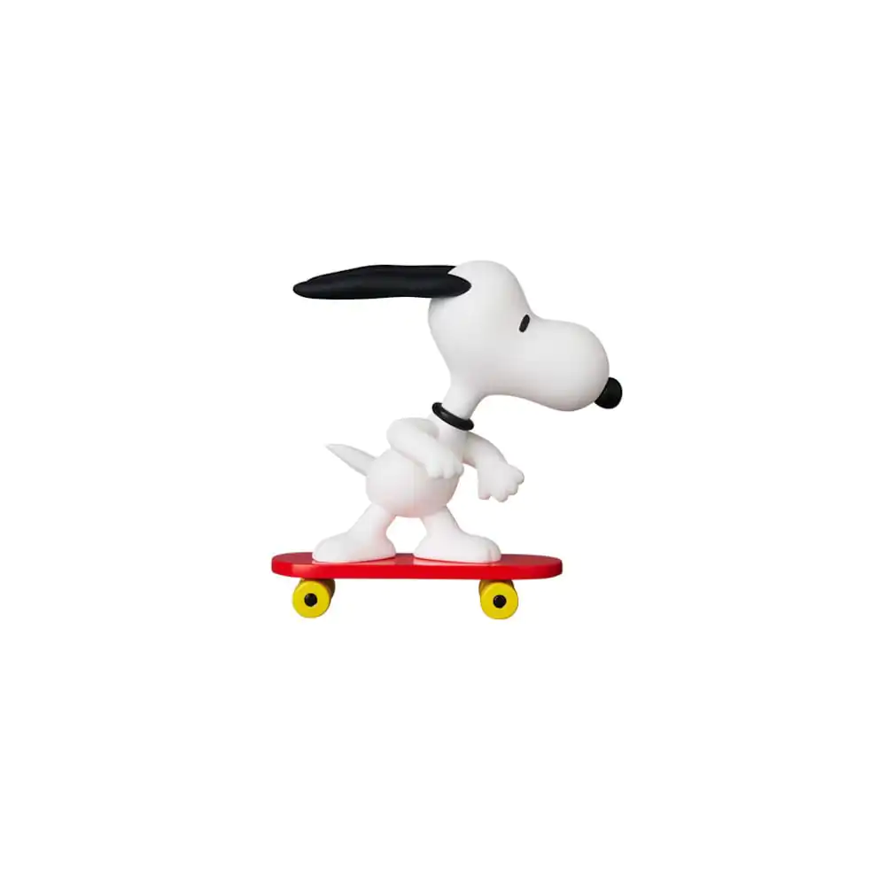 Peanuts UDF Serie 17 Minifgur Skateboard Snoopy 7 cm termékfotó