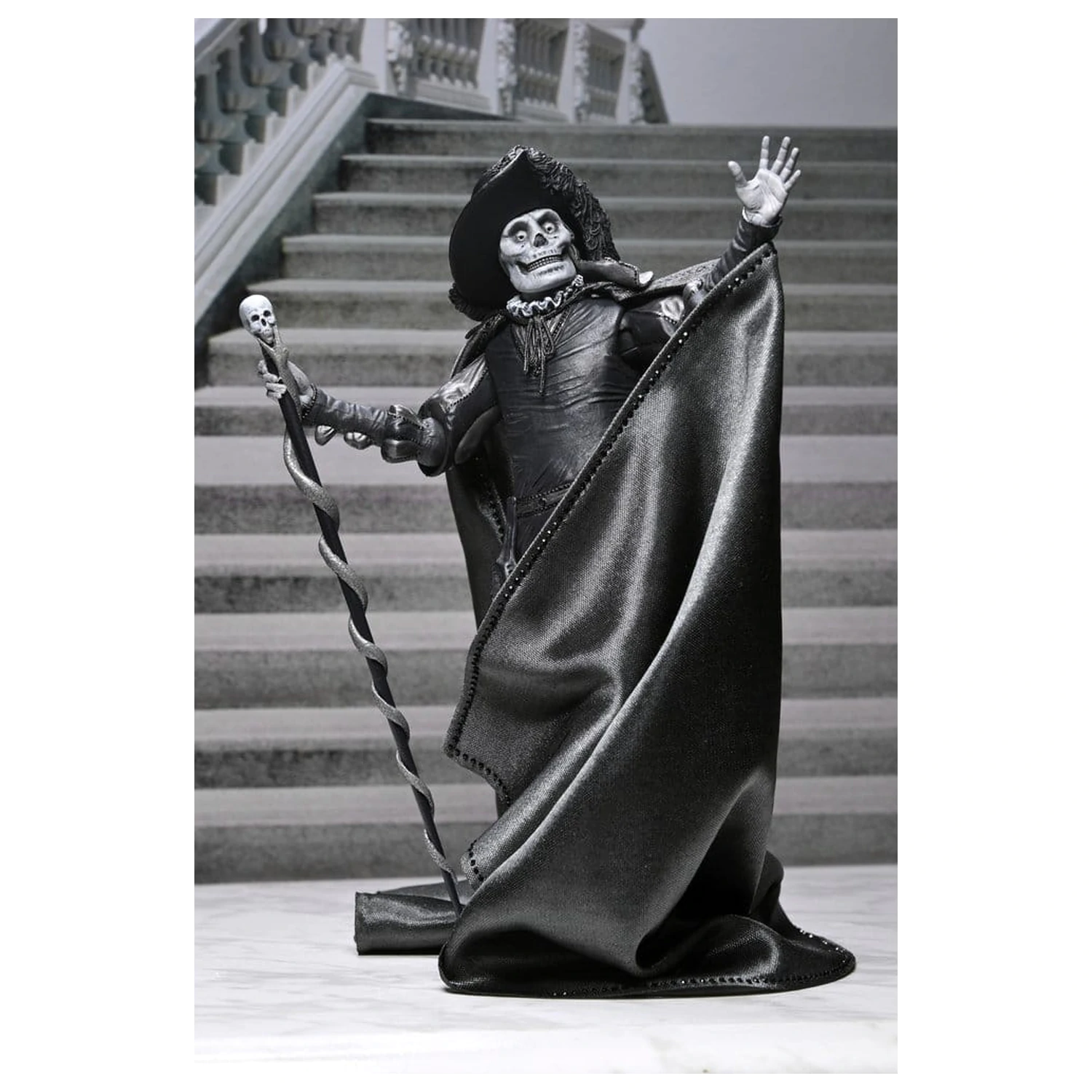 Phantom of the Opera (1925) Ultimate Actionfigur Masque of the Red Death (B&W) 18 cm Produktfoto