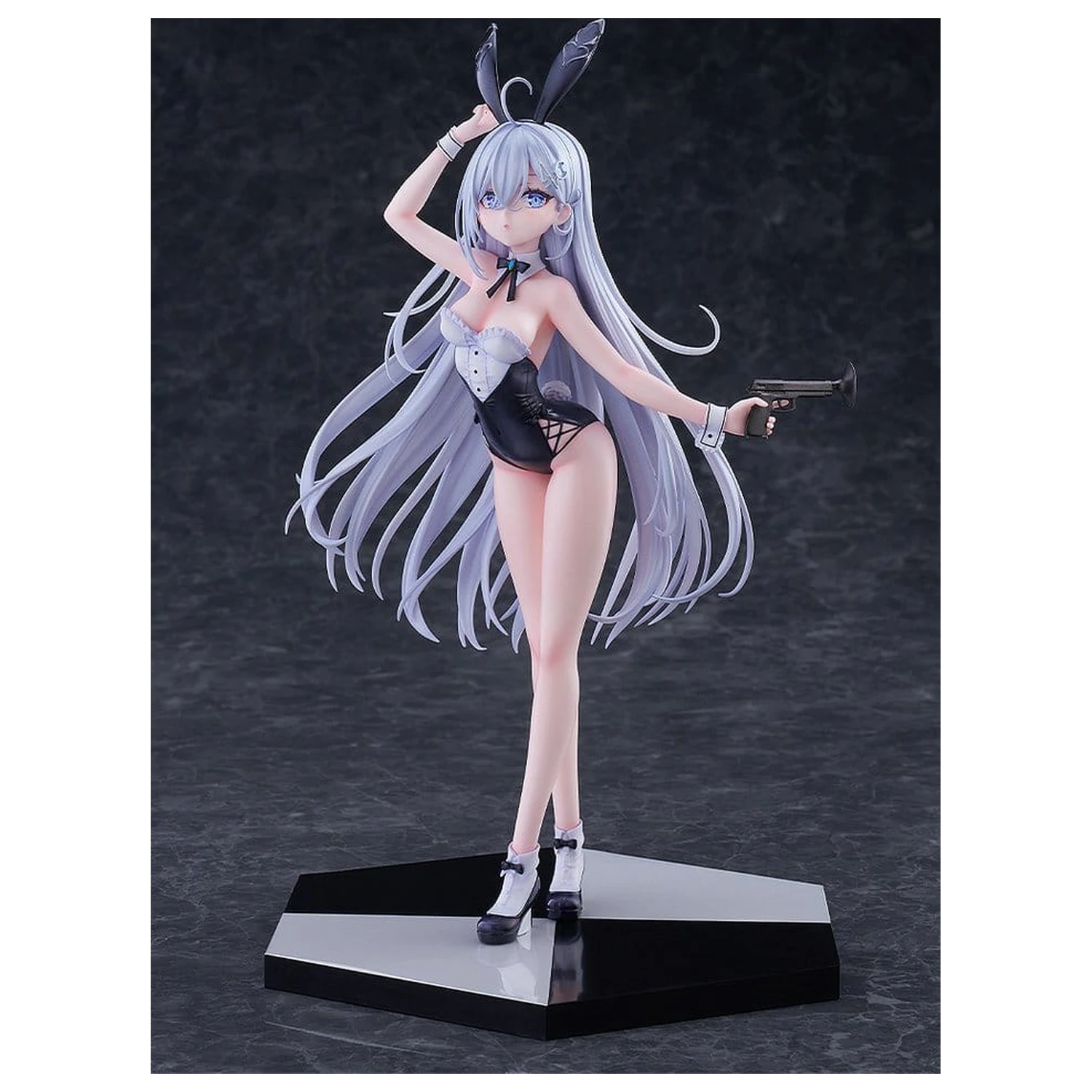 Playing Death Games to Put Food on the Table Wolf PVC Statue 1/7 Yuki 27 cm Produktfoto