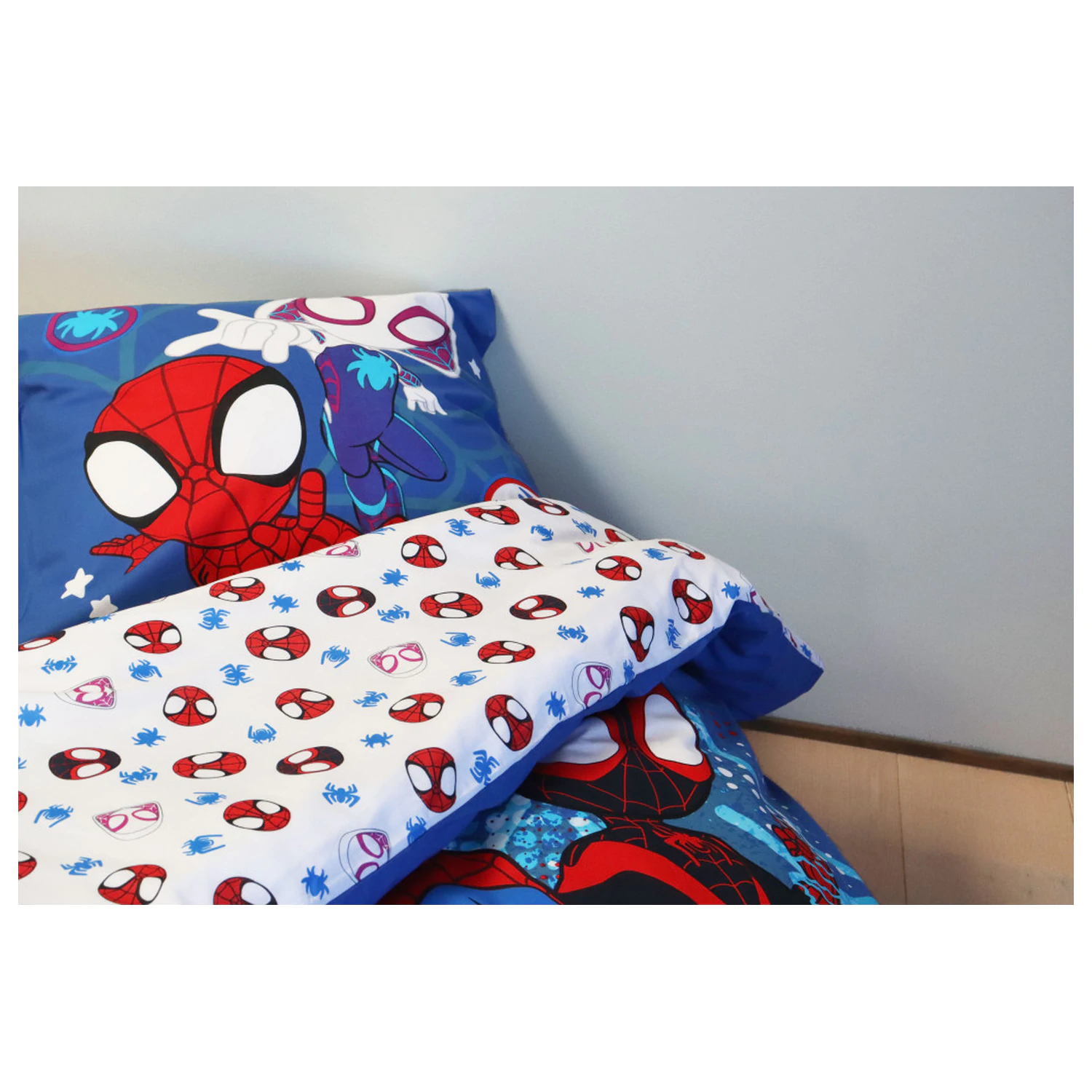 Spider-Man City Adventures Kleinkind Bettbezug-Set Produktfoto