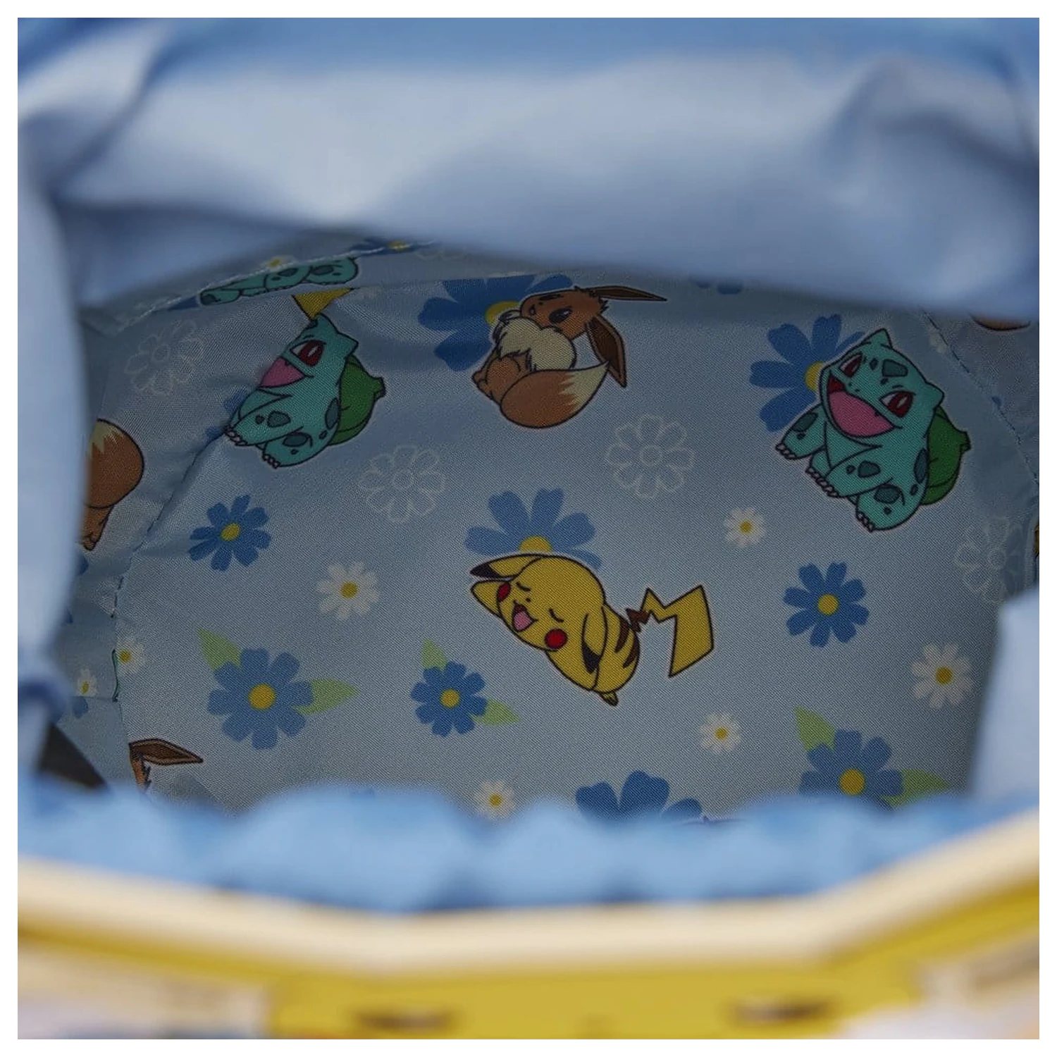 Pokémon by Loungefly Crossbody Tasche Floral Pikachu Produktfoto