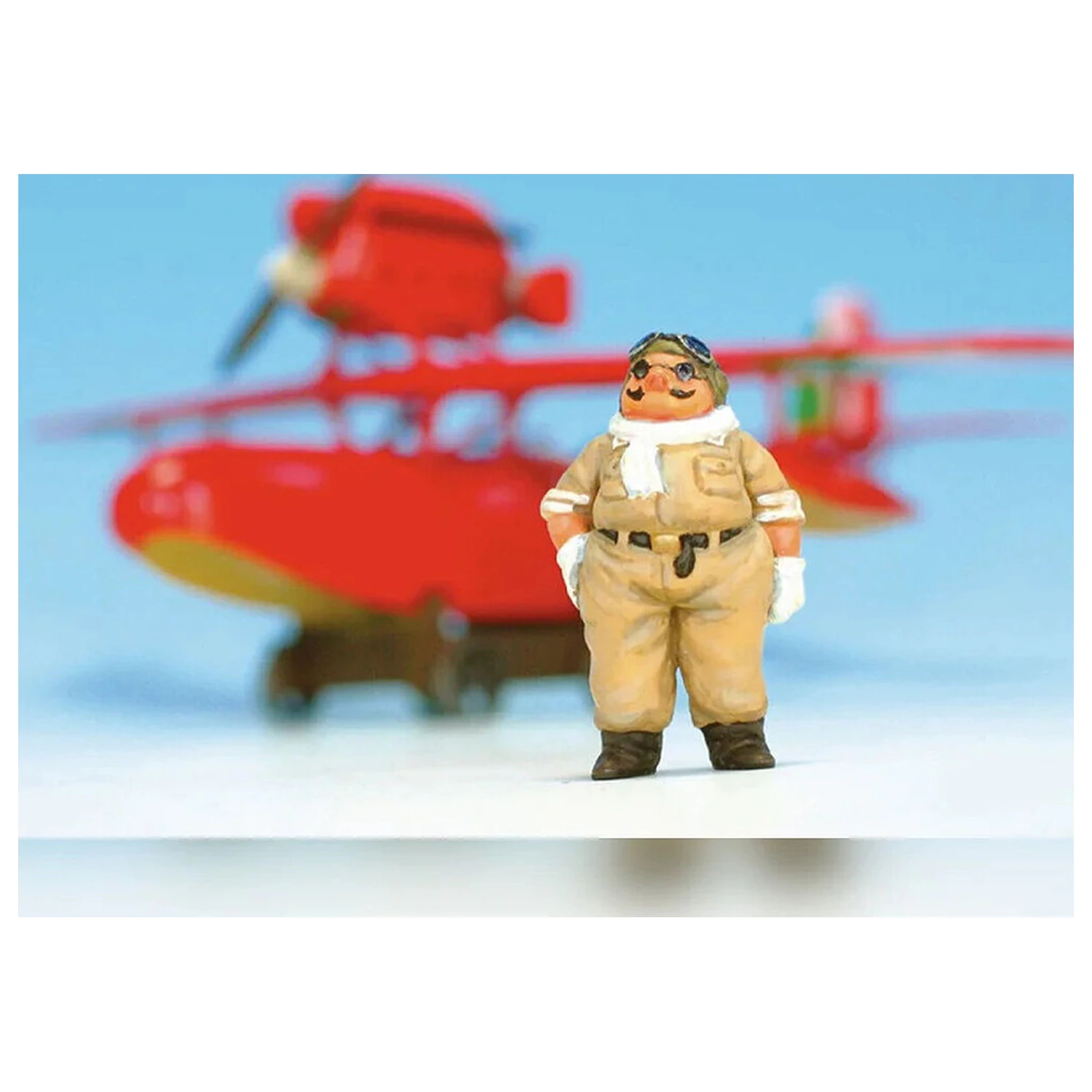 Porco Rosso Savoia S.21 Wasserflugzeug Modellbausatz + Porco Rosso Figur Produktfoto