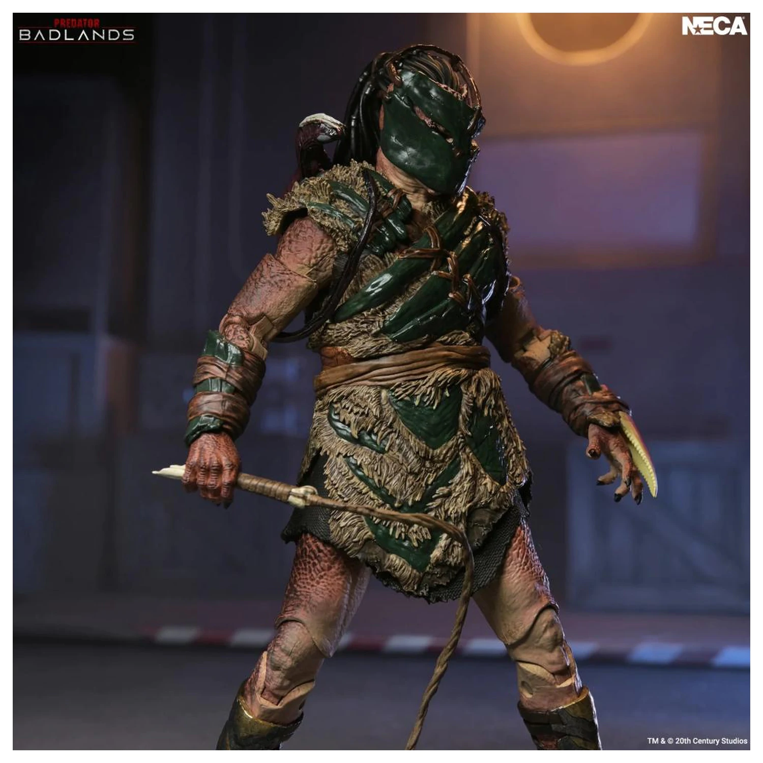 Predator: Badlands Dek "Bone Bison Armor" Ultimate Figur 17 cm Produktfoto