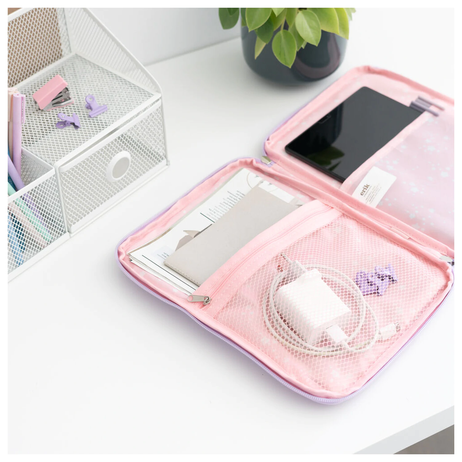 Pusheen Moments Tablet-Hülle Produktfoto