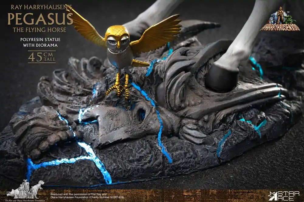 Ray Harryhausen Statue Pegasus: The Flying Horse 2.0 Deluxe Version 45 cm Produktfoto