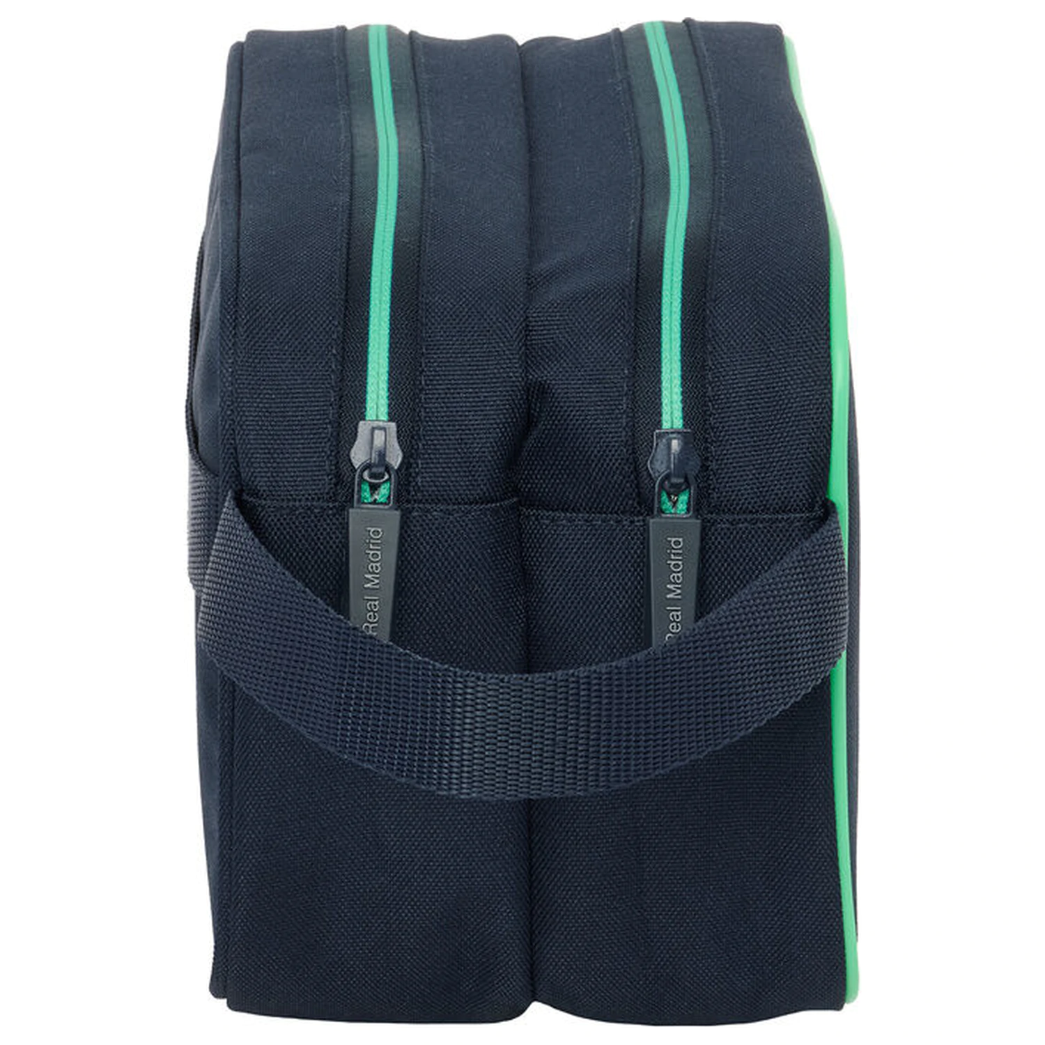 Real Madrid 2 Ausrüstung 25/26 Kulturtasche Produktfoto