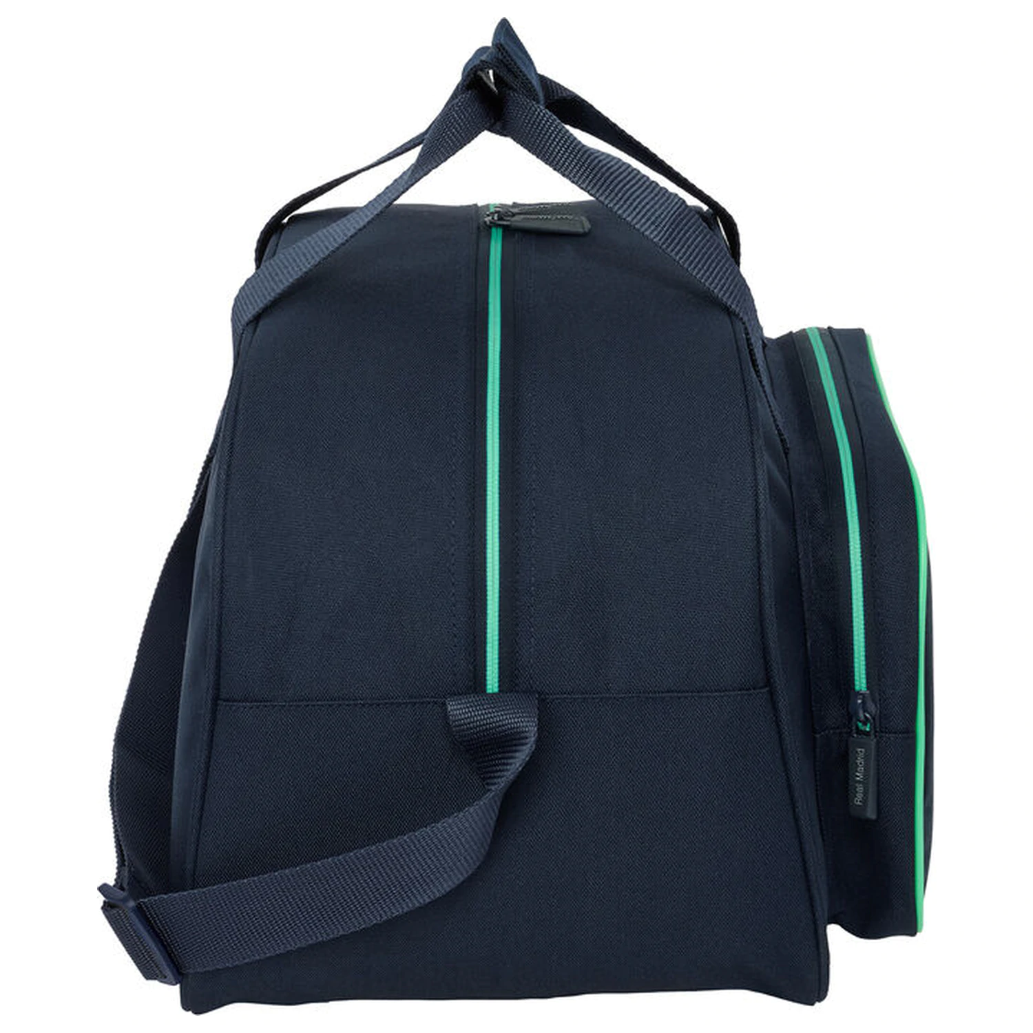 Real Madrid 2 Ausrüstung 25/26 Sporttasche Produktfoto