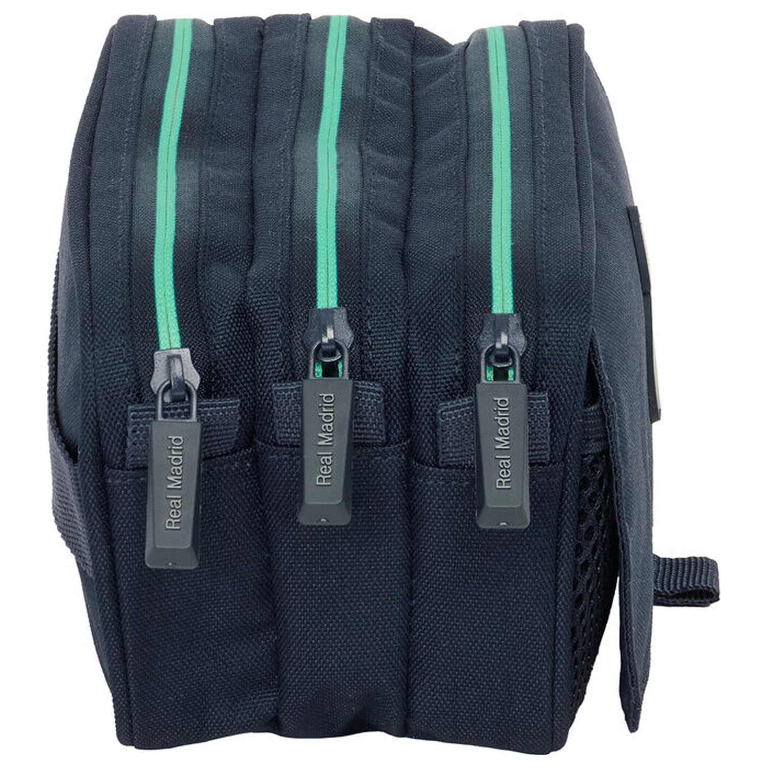 Real Madrid 2 Equipment 25/26 dreifaches Federmäppchen Produktfoto