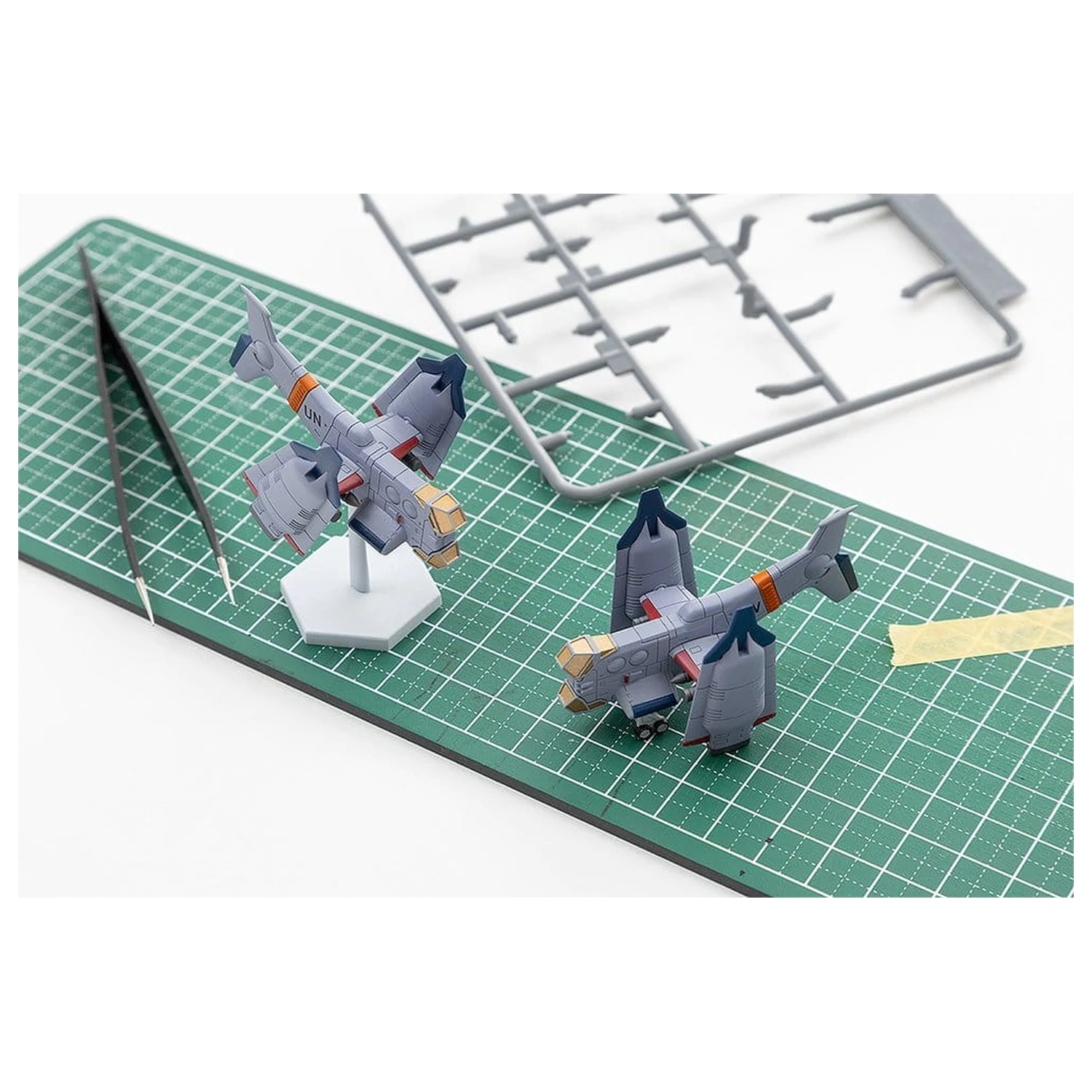 Rebuild of Evangelion SYUTO Tiny Scale Kunststoff Modell Kit UNAF Close Air Support VTOL Flugzeug YAGR-3B 5 cm Produktfoto