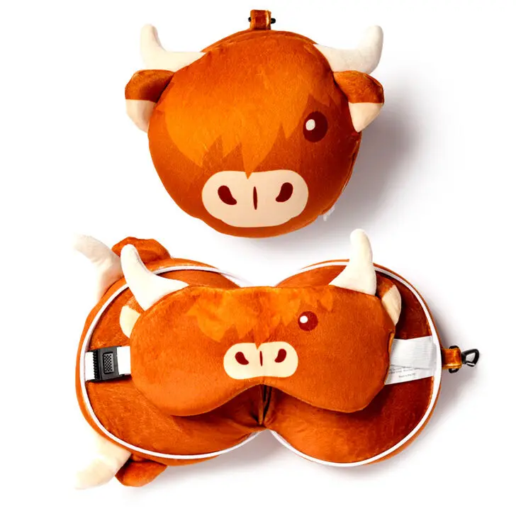 Relaxeazzz Scottish cow Reisekissen und Augenbinde Produktfoto