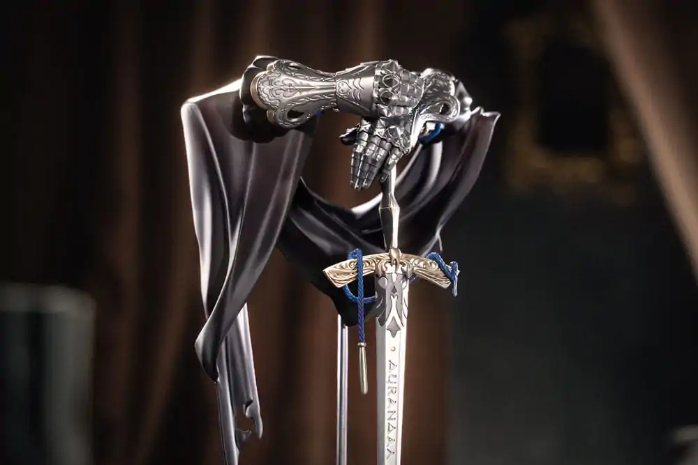 Reverse: 1999 Limepie Series PVC Statue Knight 17 cm Produktfoto