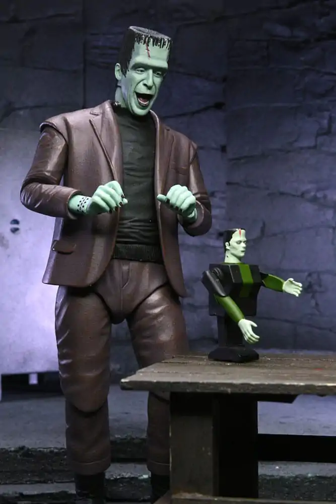 Rob Zombie's The Munsters Actionfigur Ultimate Herman Munster 18 cm Produktfoto
