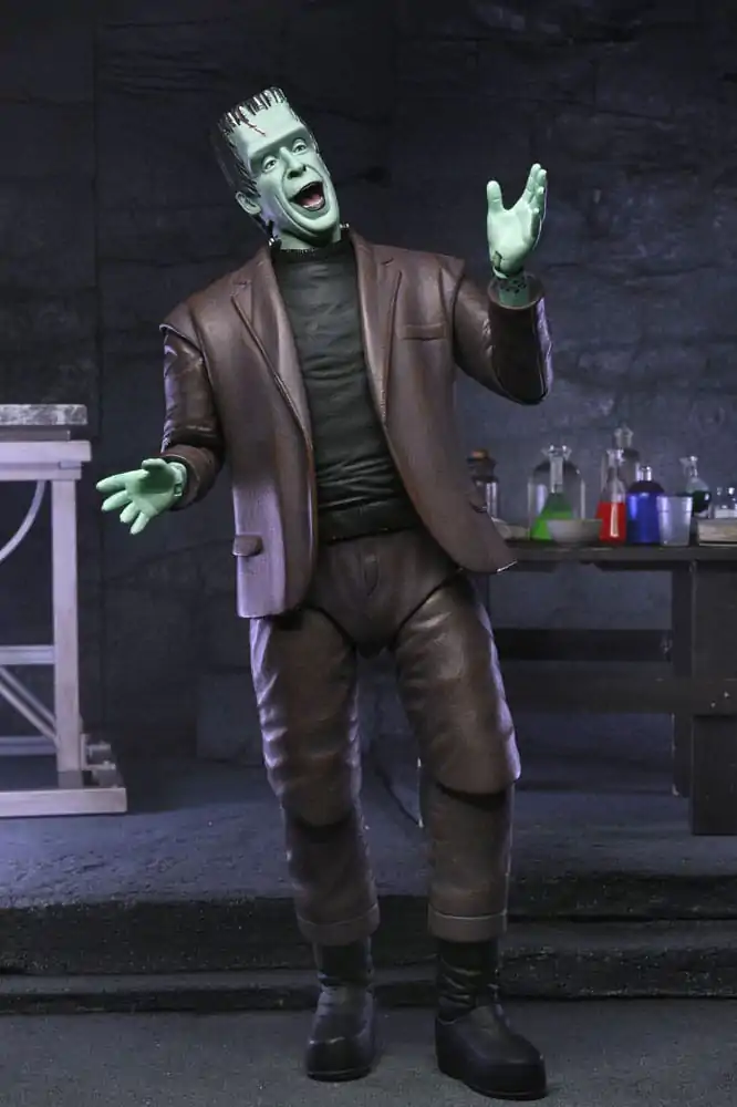 Rob Zombie's The Munsters Actionfigur Ultimate Herman Munster 18 cm Produktfoto