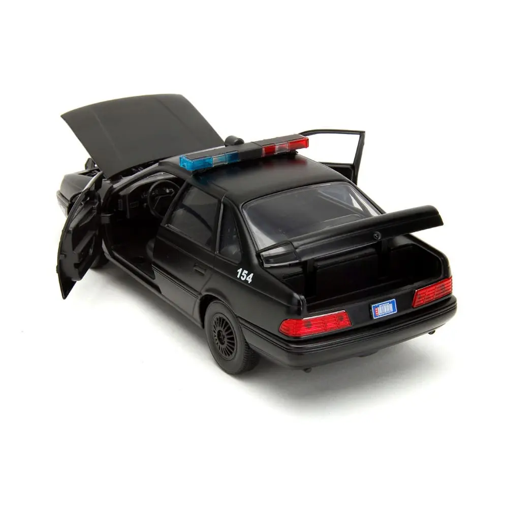 Robocop Hollywood Rides Diecast Modell 1/24 1986 Ford Taurus mit Robocop Figur Produktfoto