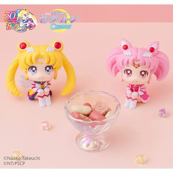 Sailor Moon Cosmos The Movie Look Up PVC Statue Eternal Sailor Chibi Moon 11 cm Produktfoto
