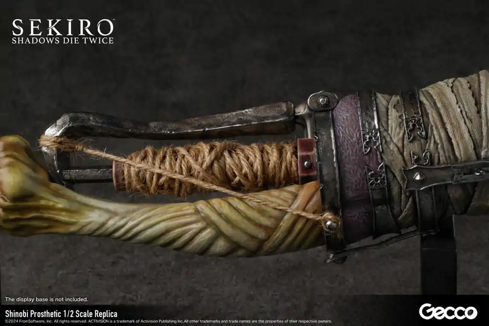 Sekiro: Shadows Die Twice Replik 1/2 Shinobi Prosthetic 32 cm termékfotó