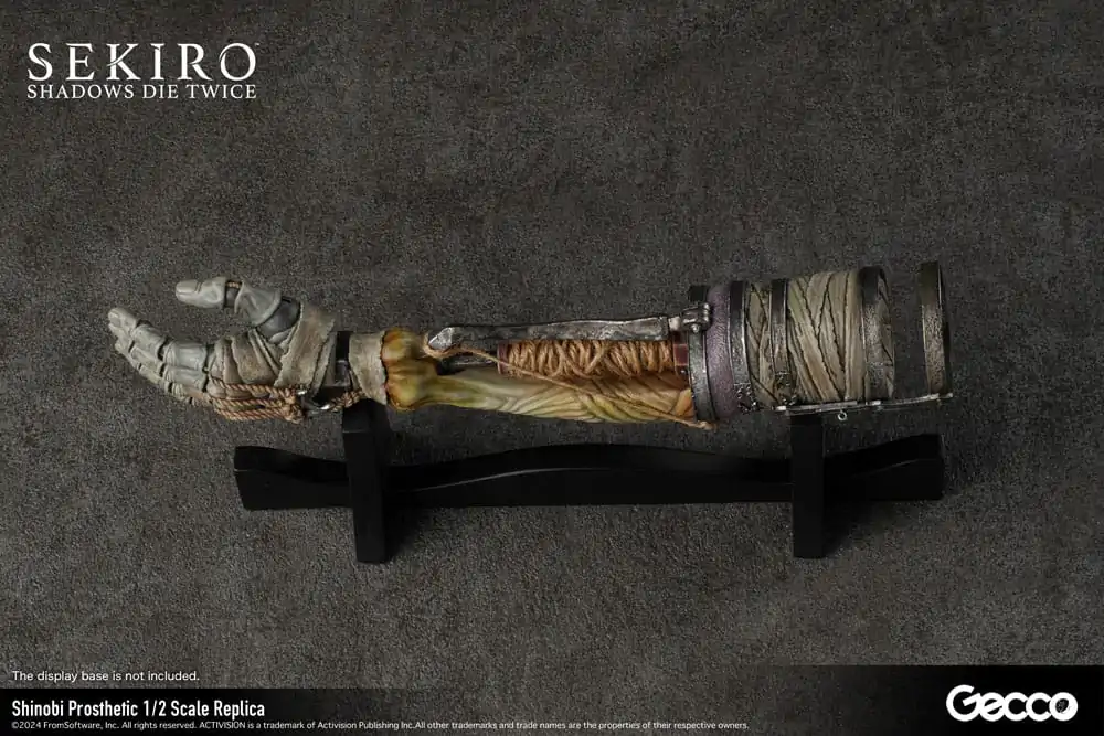 Sekiro: Shadows Die Twice Replik 1/2 Shinobi Prosthetic 32 cm termékfotó