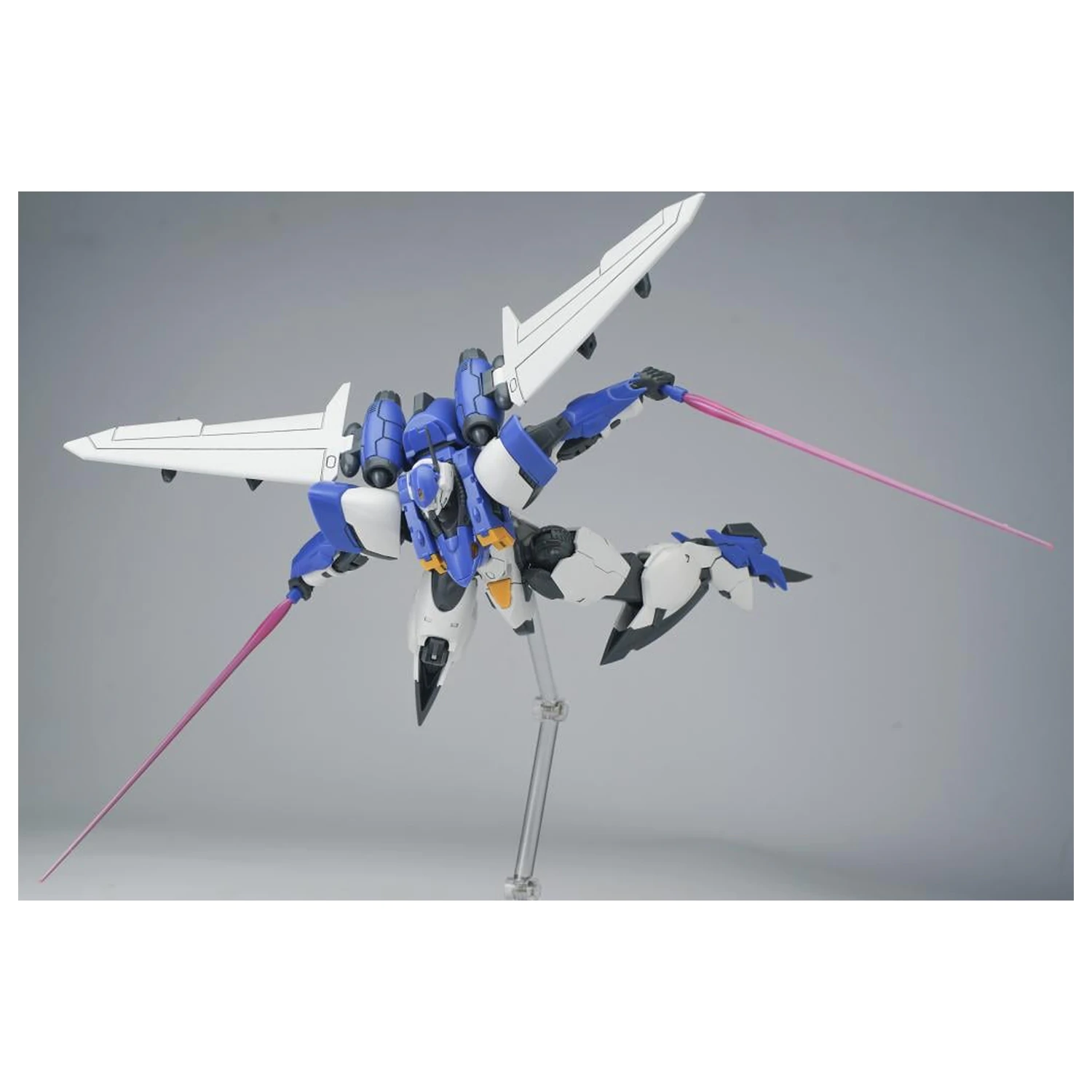 SHEIK MAINLAND Ultra Action Trooper Yun Que Blau Modellbausatz 1/144 Produktfoto
