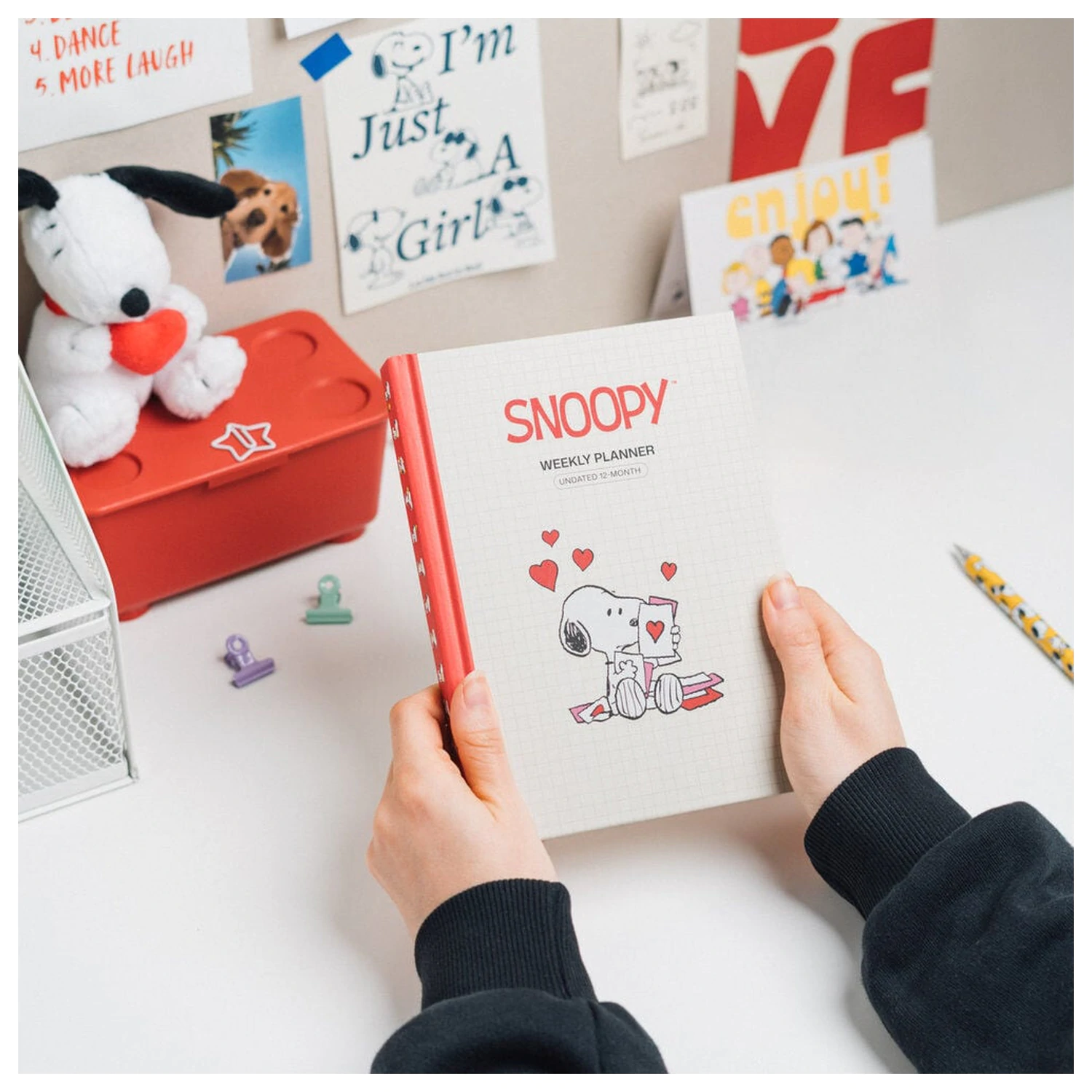 Snoopy A5 undatierter Wochenplaner Produktfoto