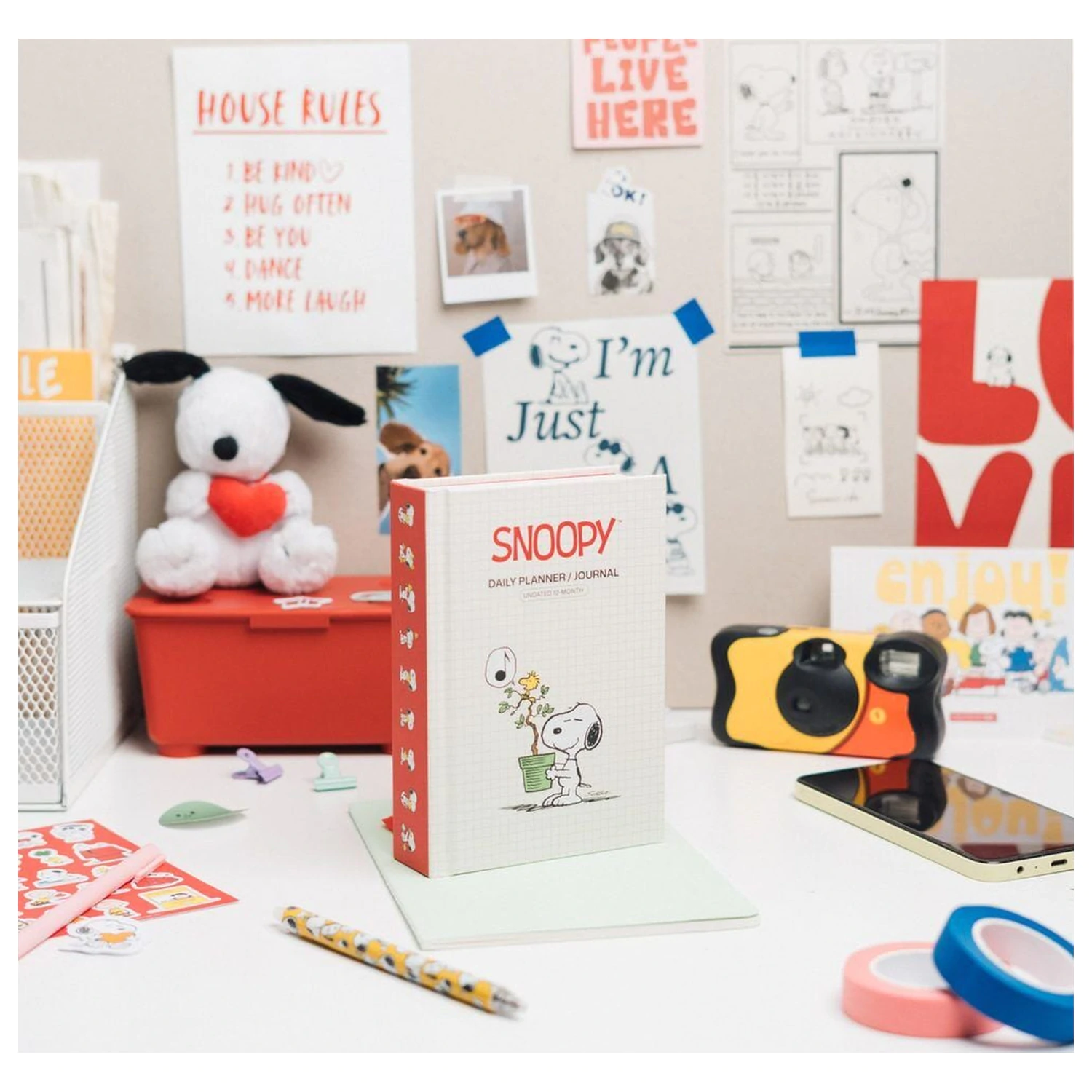Snoopy A6 undatierter Tagesplaner Produktfoto