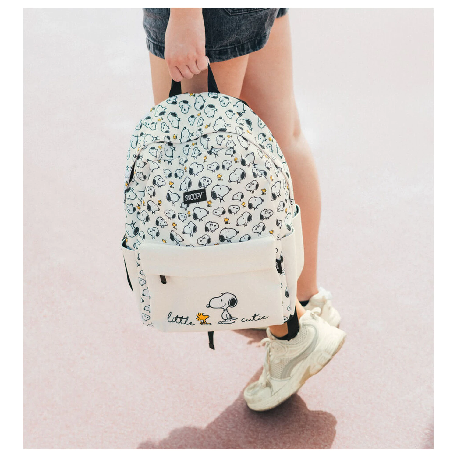 Snoopy Lazy Days Rucksack 41 cm Produktfoto