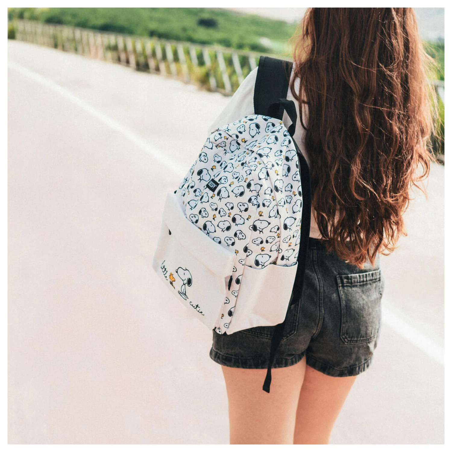 Snoopy Lazy Days Rucksack 41 cm Produktfoto