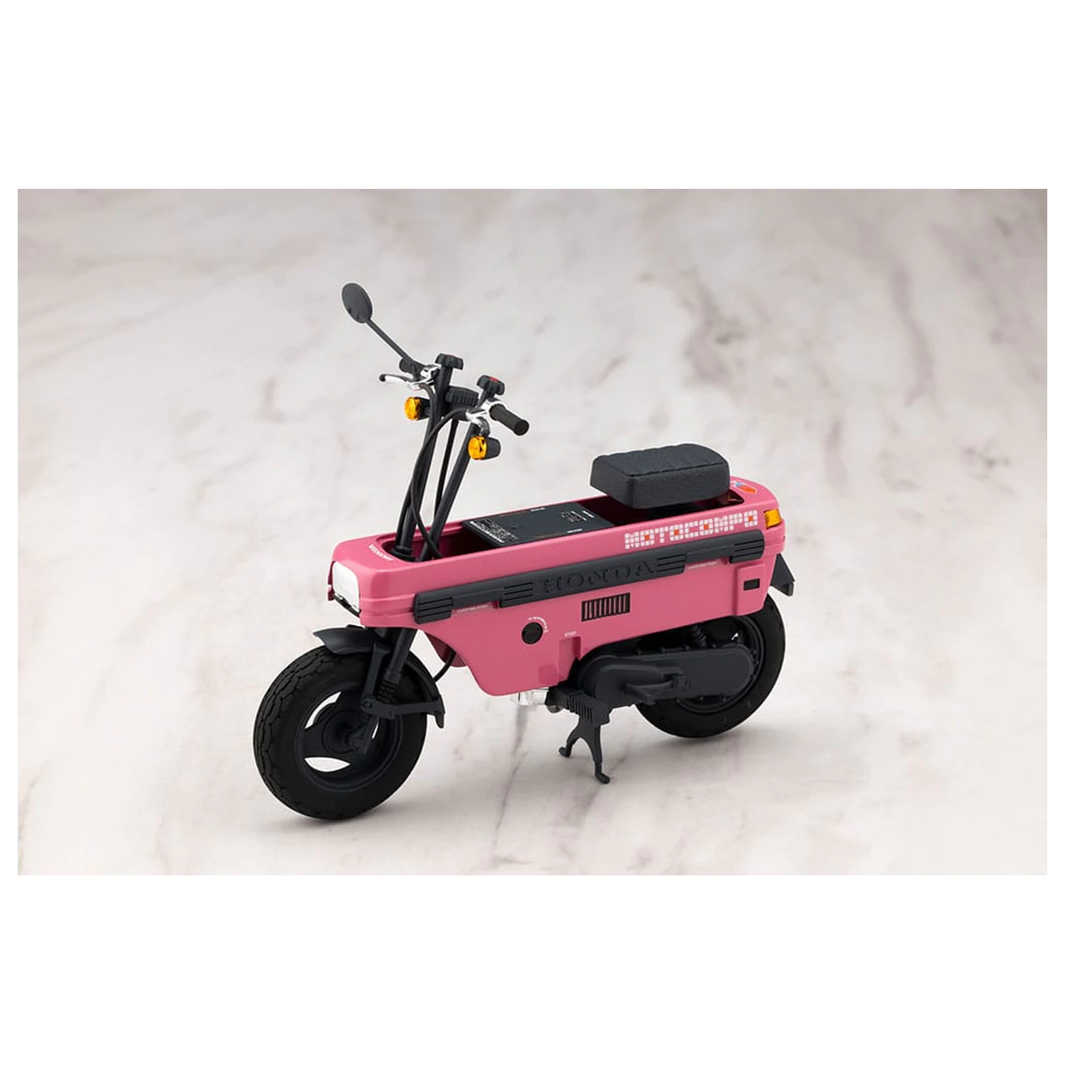 Sousai Shojo Teien Plastik Modell Bausatz 1/10 Emma Koishikawa Nocturne mit Honda AB12 Motocompo 14 cm Produktfoto