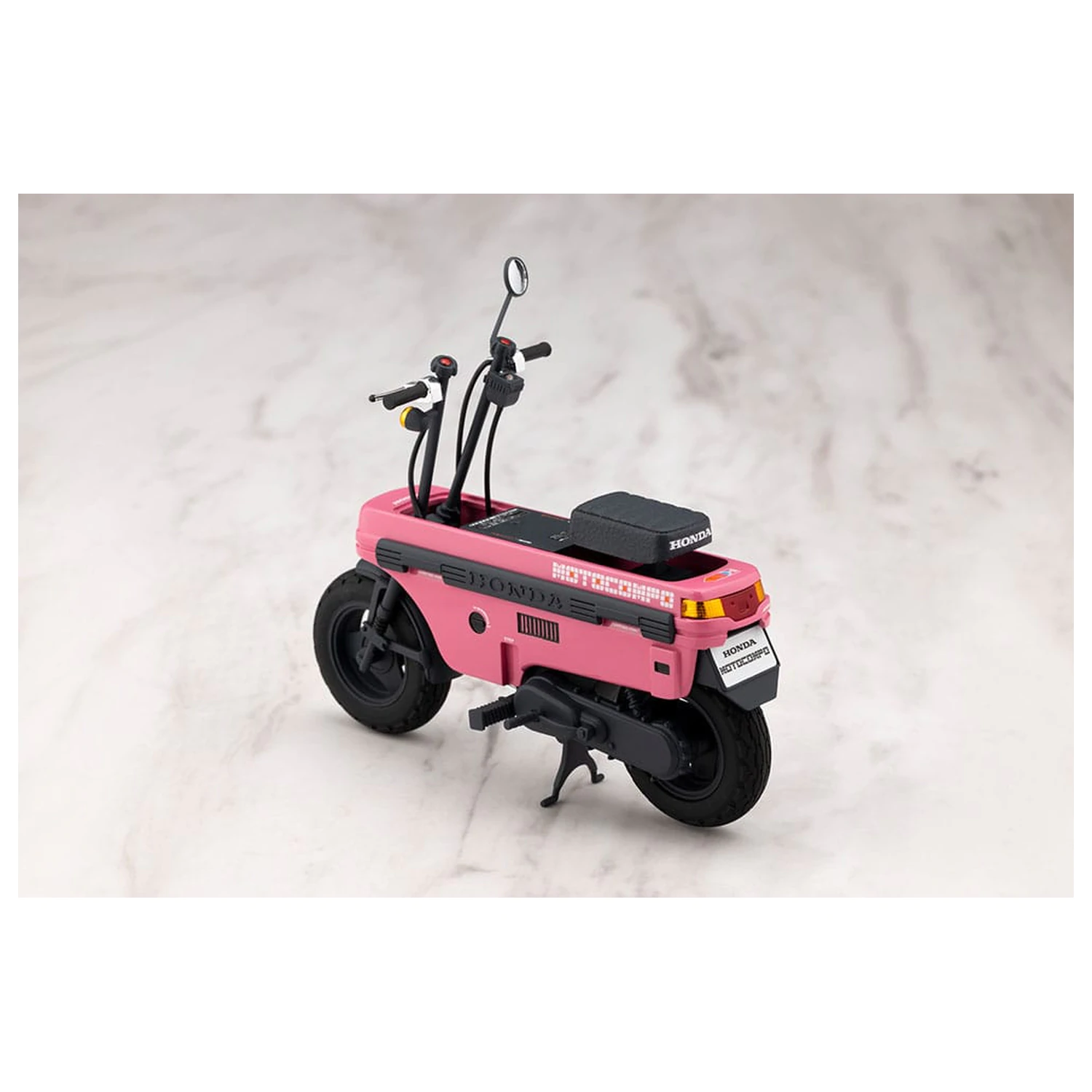 Sousai Shojo Teien Plastik Modell Bausatz 1/10 Emma Koishikawa Nocturne mit Honda AB12 Motocompo 14 cm Produktfoto