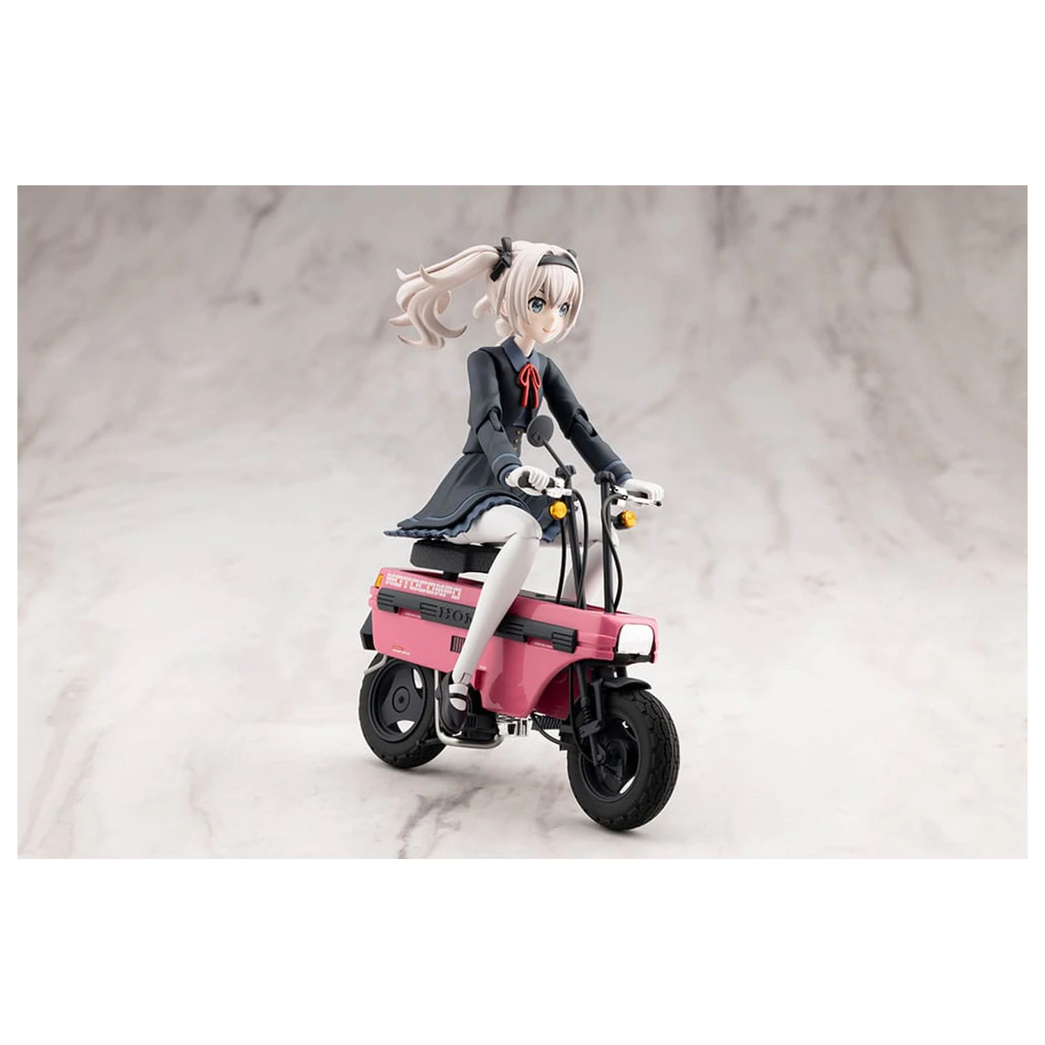 Sousai Shojo Teien Plastik Modell Bausatz 1/10 Emma Koishikawa Nocturne mit Honda AB12 Motocompo 14 cm Produktfoto