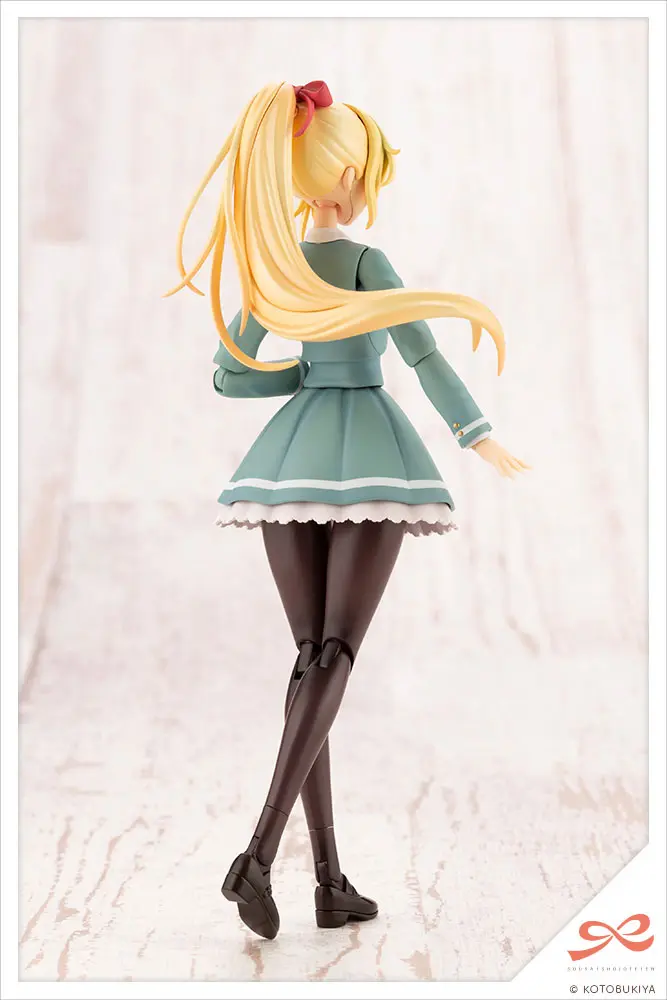 Sousai Shojo Teien Plastic Model Kit 1/10 Ritsuka Saeki St. Iris Gauken Girls' High School Winter Clothes 16 cm Produktfoto