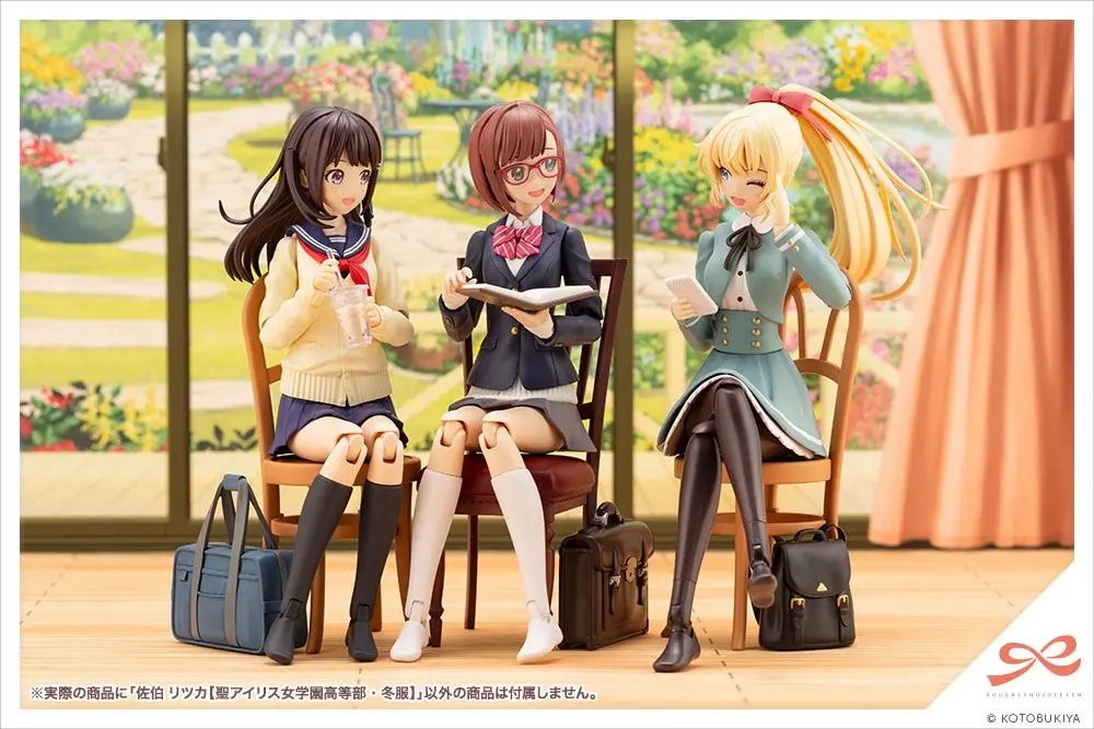 Sousai Shojo Teien Plastic Model Kit 1/10 Ritsuka Saeki St. Iris Gauken Girls' High School Winter Clothes 16 cm Produktfoto