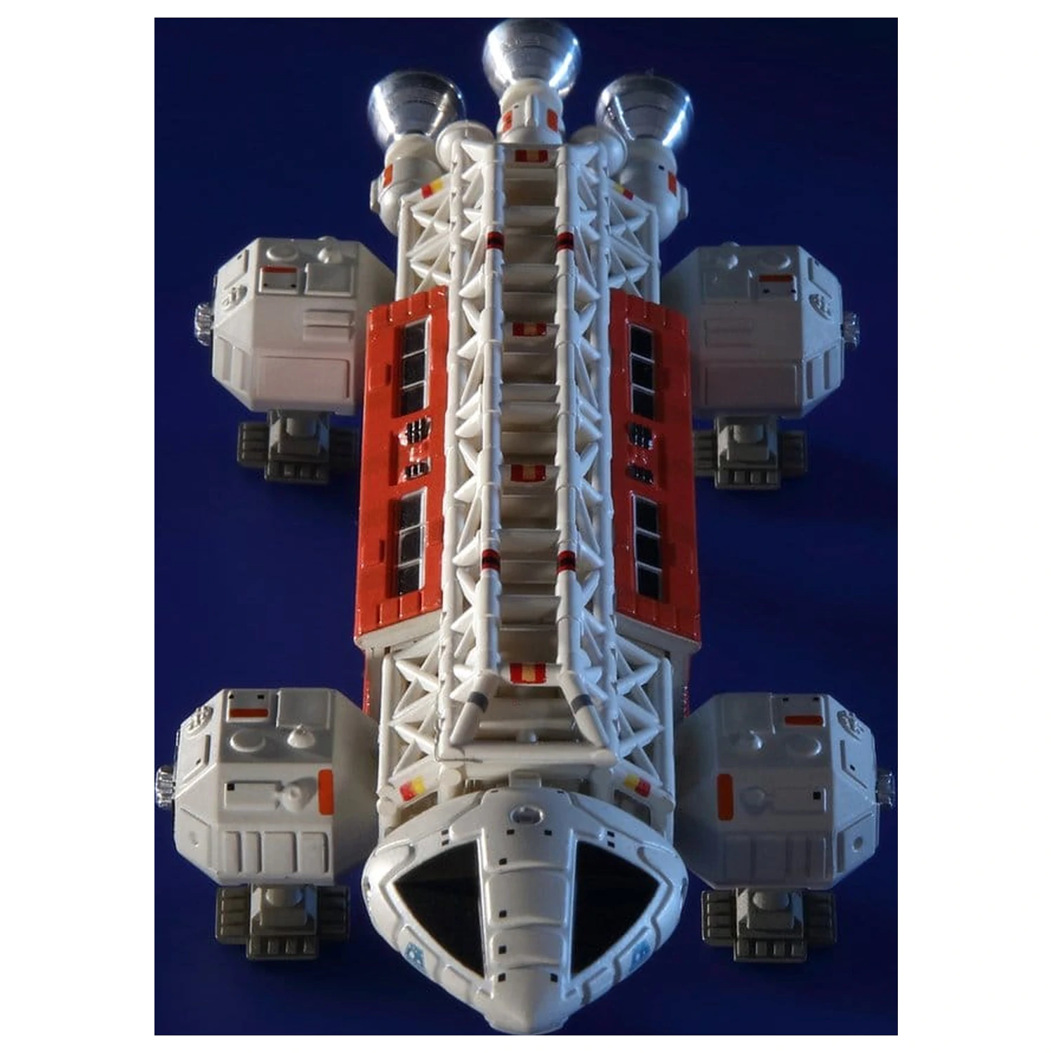 Space: 1999 Modell Deluxe VIP Eagle (ALP5) 13 cm Produktfoto