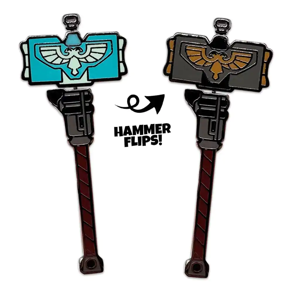 Space Marine 2 Anstecker Thunder Hammer 5 cm Produktfoto